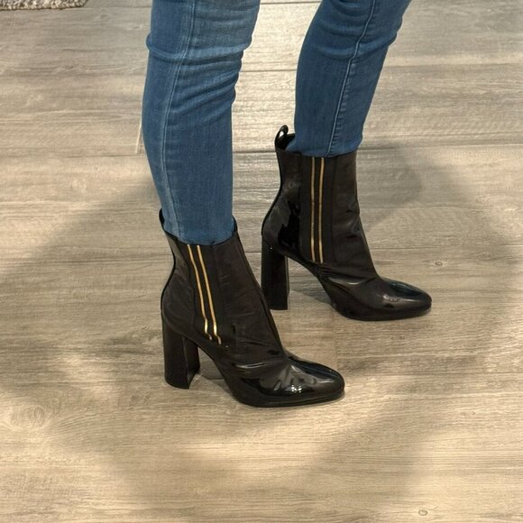 Miu Miu Patent Leather Black Chelsea Boots Botties NEW Size 11 Euro 41 - Picture 9 of 11